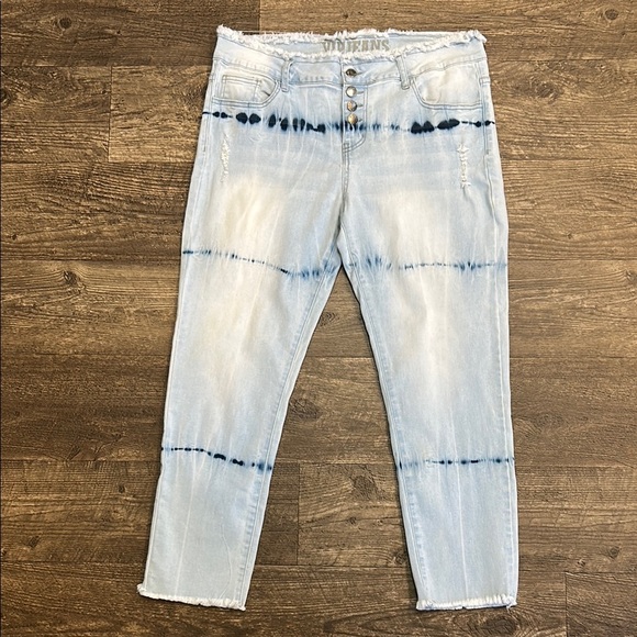 VIP Jeans Tie Die Button Fly Cropped Women's Light Blue Jeans - Picture 1 of 7